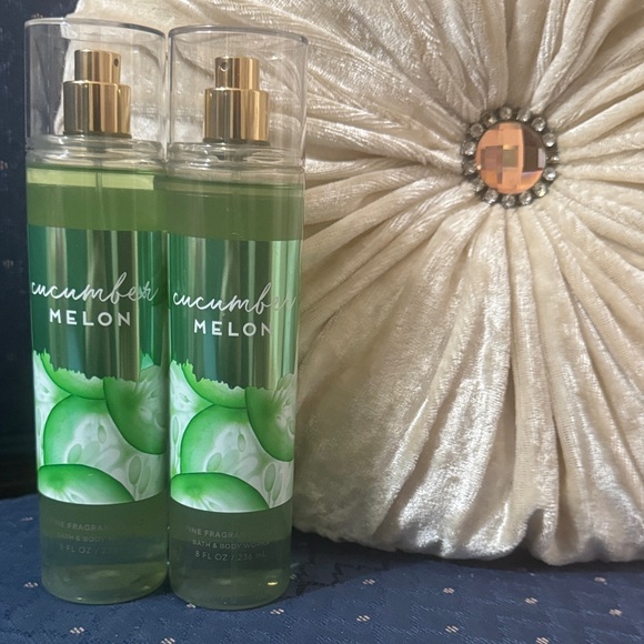 Other - Cucumber Melon Body Mist - Green